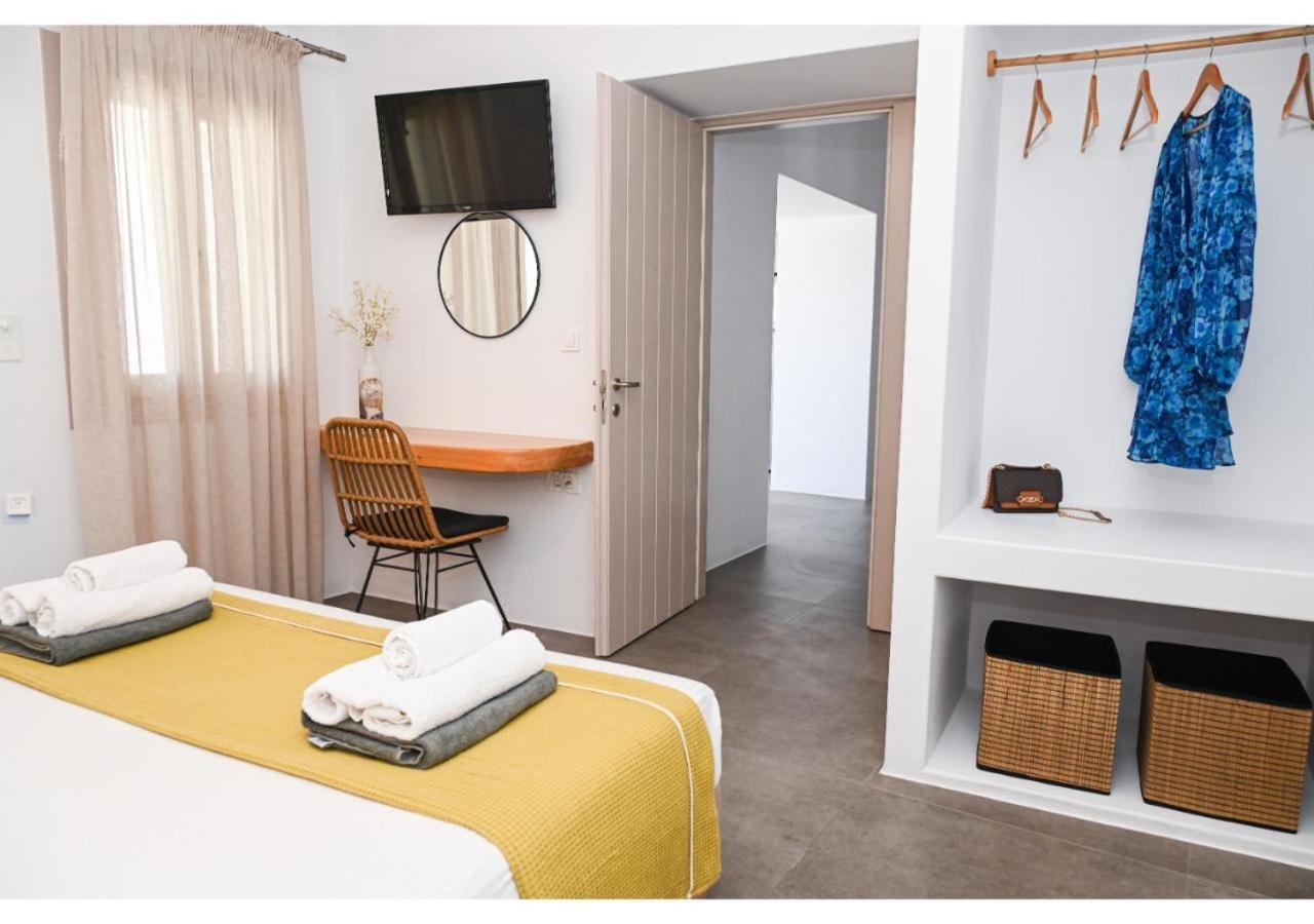Pasithea Deluxe Appartement Tripití Buitenkant foto